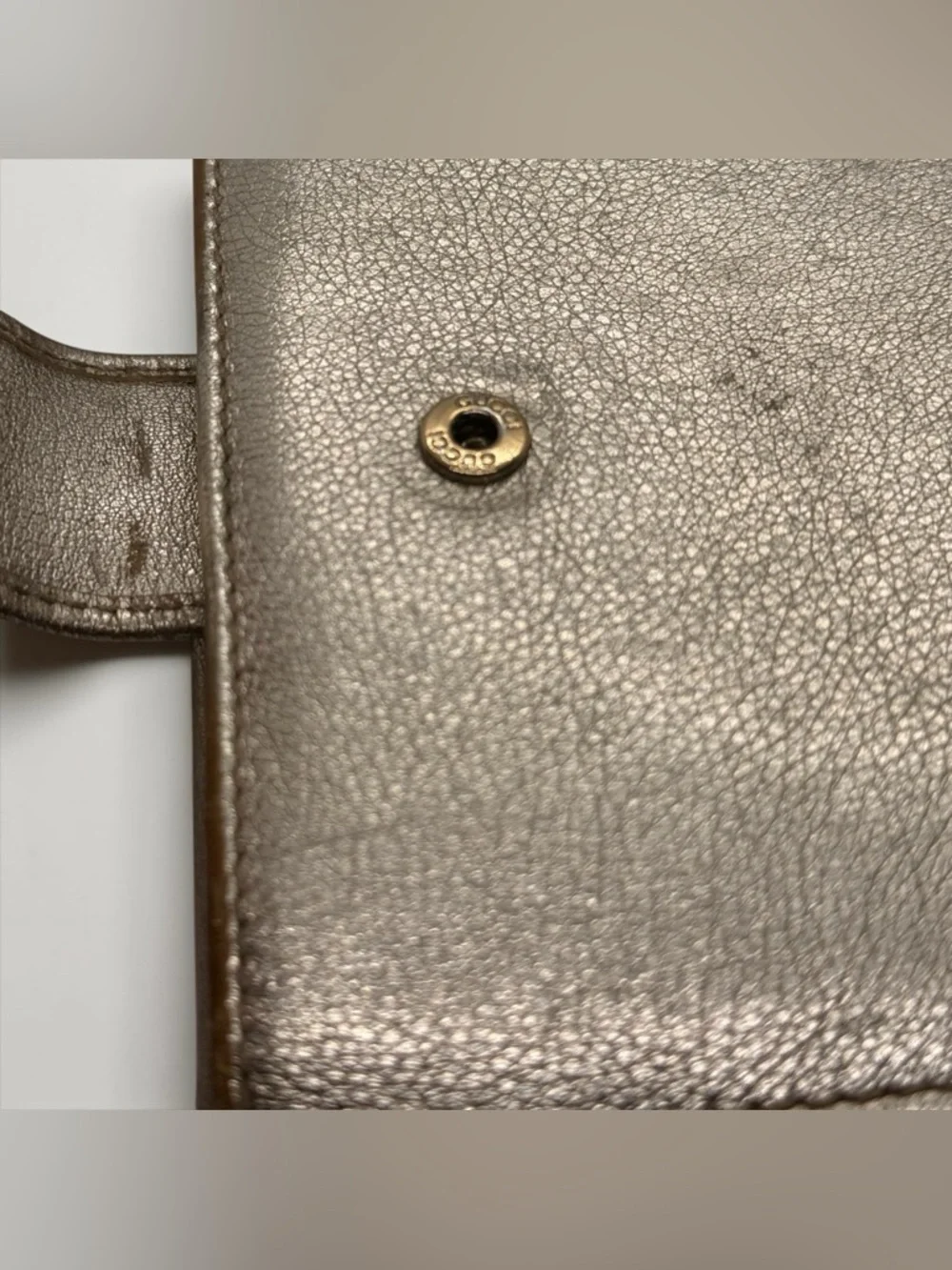 Authentic Gucci Metallic Britt Wallet - Picture 11 of 15